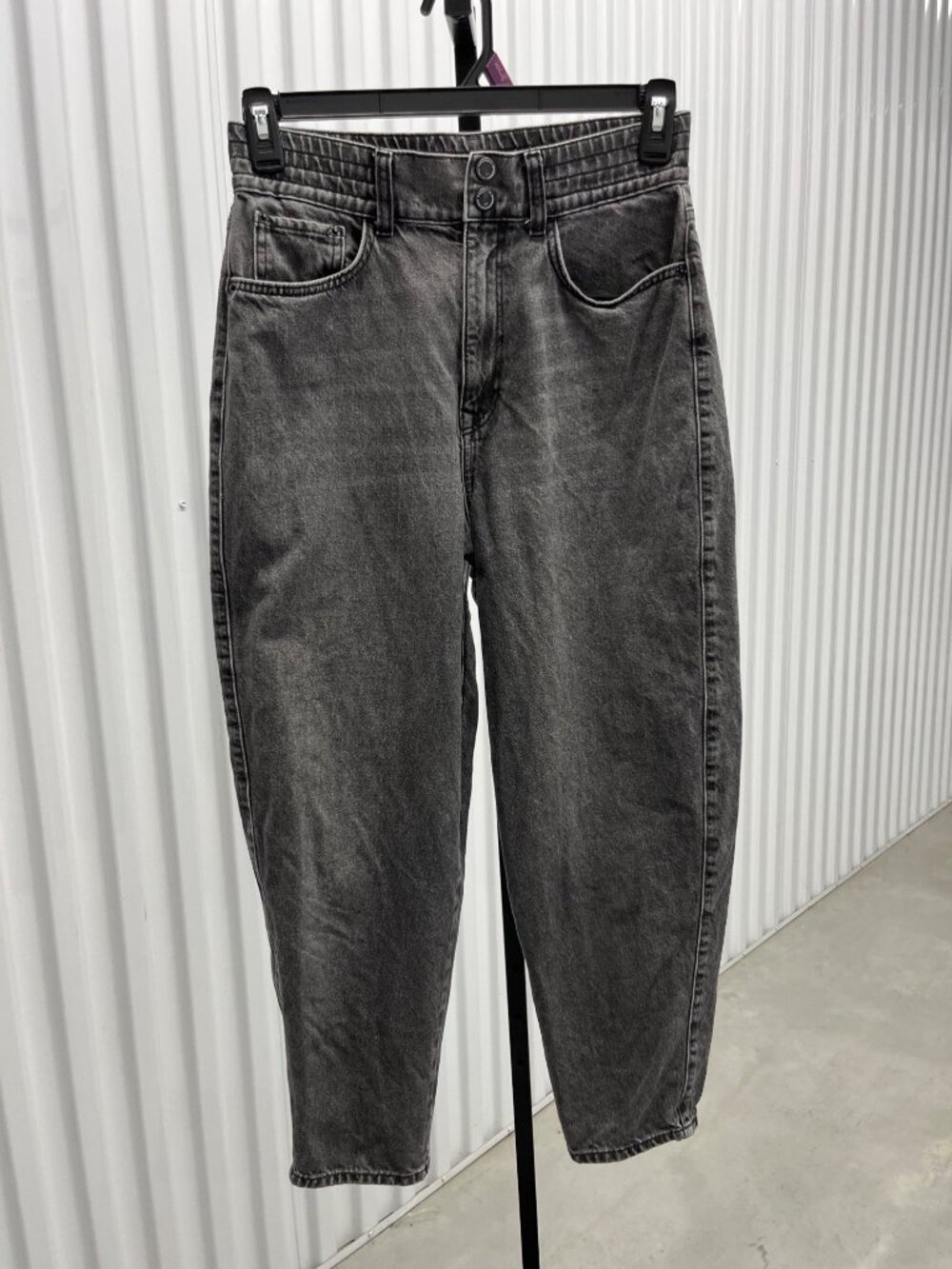 Mavi M'Icon Erika High Rise Balloon Leg Jean in Washed Black Size 28